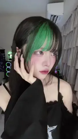 ゆら猫💚🐈‍⬛のTikTok投稿
