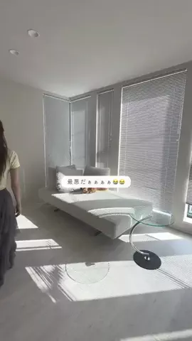nemu☁️￤リビングで働くフリーランス8年目のTikTok投稿