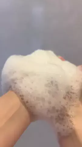 薬局美容部員💊やよいのTikTok投稿