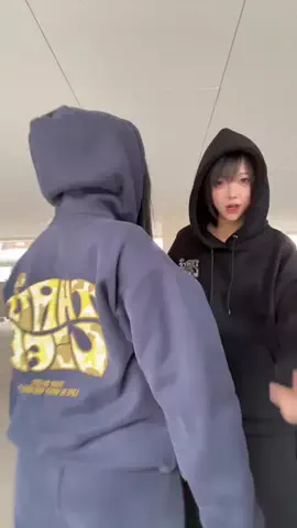れなのTikTok投稿