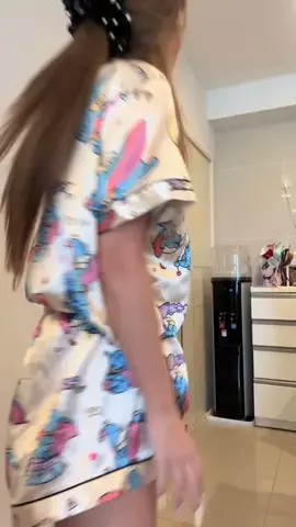 あずさのTikTok投稿