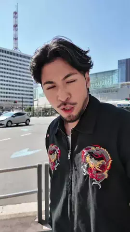 スーツ兄弟(兄)のTikTok投稿