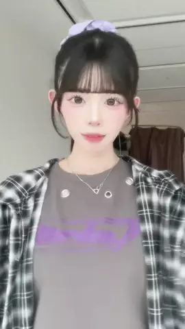 せれなのTikTok投稿