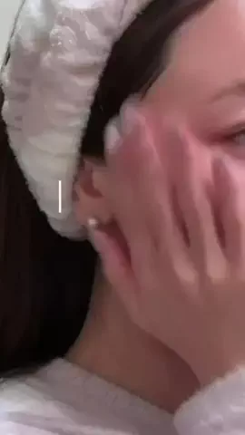 akuのTikTok投稿