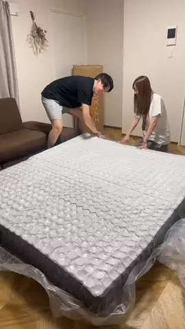 かいえり夫婦のTikTok投稿