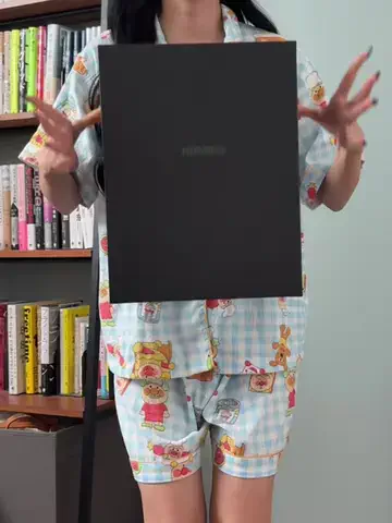 側湾症ネキのTikTok投稿