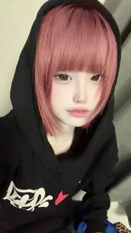 神のTikTok投稿