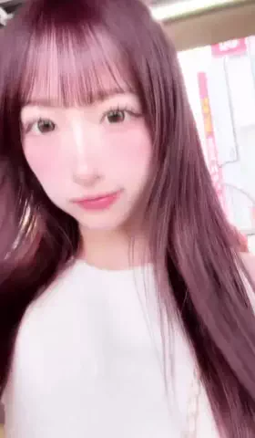 ゆのTikTok投稿
