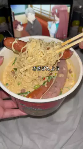 ひとり暮らしのタイパ飯のTikTok投稿