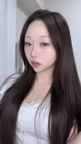 퀸くいんのTikTok投稿