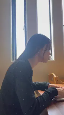 ほんちゃん⌇ -10kgママの自分磨きのTikTok投稿