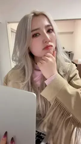 shiori@WebデザイナーのTikTok投稿