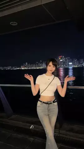 さやかのTikTok投稿