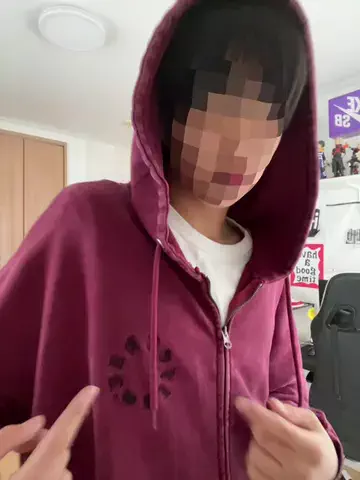 両足おすぐっとのTikTok投稿