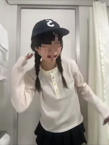 anneのTikTok投稿