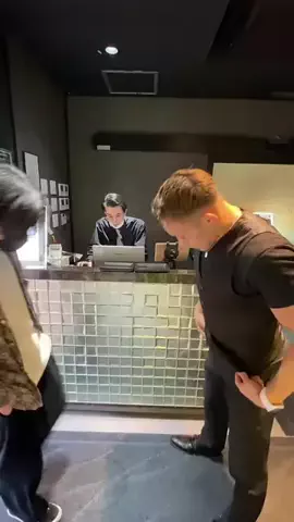 人形作家・猪瀬暖基のTikTok PR投稿：【クラブセキュリティあるある】 #テるために編　#pr