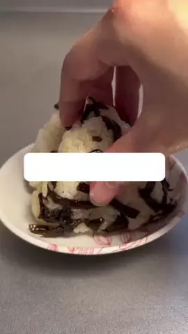 りなのTikTok投稿