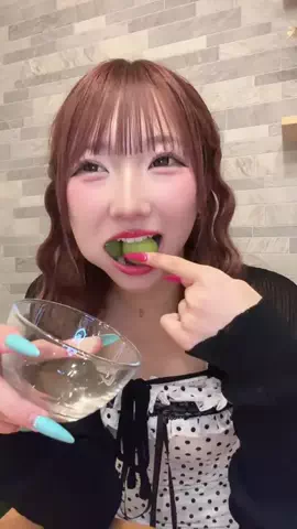 Chara (ちゃら)のTikTok投稿