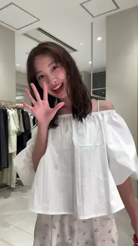 れなのTikTok投稿