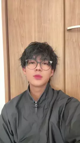 安藤志音のTikTok投稿