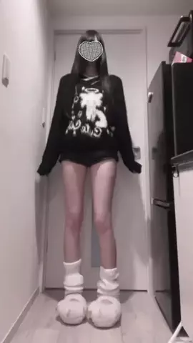 梓のTikTok投稿