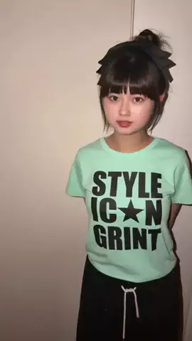 長浜 広奈(ながはまひな)のTikTok投稿
