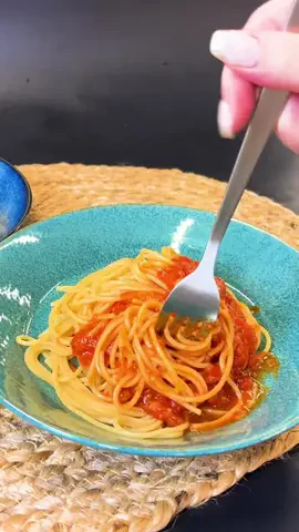 【食品ECのプロ】FOOD-FORCE-STUDIOのTikTok投稿