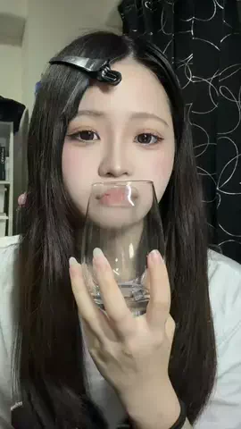 🖤🤍もえ🖤🤍のTikTok投稿