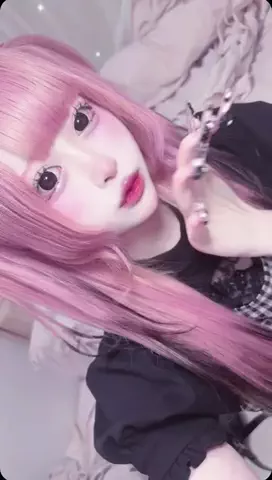 ゆるにゃんこのTikTok投稿