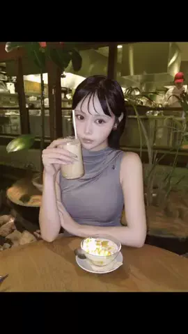 愛都（まなと）のTikTok投稿