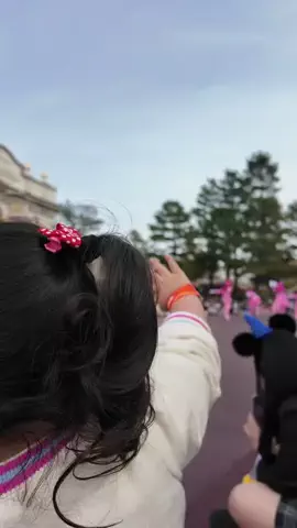 YOU旅行｜世界一周する家族✈️のTikTok投稿