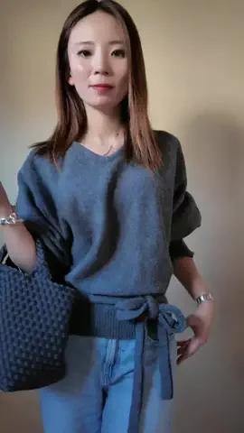 りな🐈🐾💕のTikTok PR投稿：スッキリ見えるニットをGET🫶 ウエストをリボンにすると…