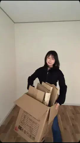 さや(ポールダンス7年生)のTikTok投稿