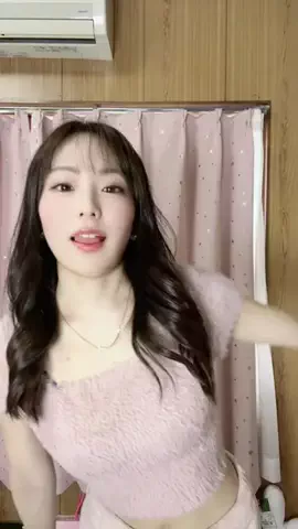 なっちん🐰🎀🥜のTikTok投稿