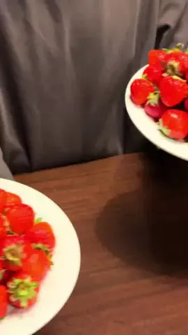 ぎゃらぴかのTikTok投稿
