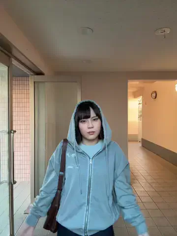 笑わない方のTikTok投稿