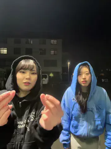 笑わない方のTikTok投稿