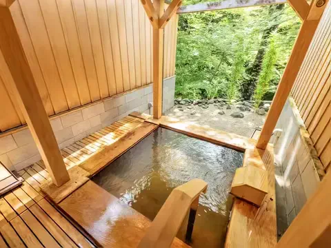 クロ／ホテル紹介📸のTikTok投稿