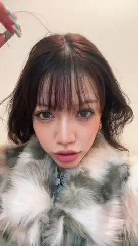 Nina Neves🇯🇵🇧🇷のTikTok投稿