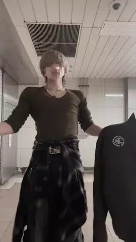 おぐりのTikTok投稿