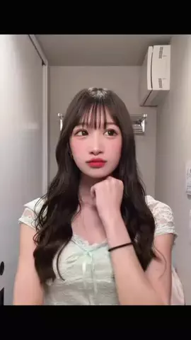 らなのTikTok投稿