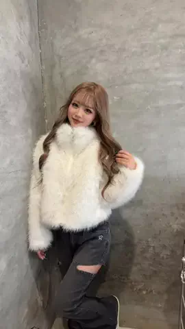 ららのTikTok投稿