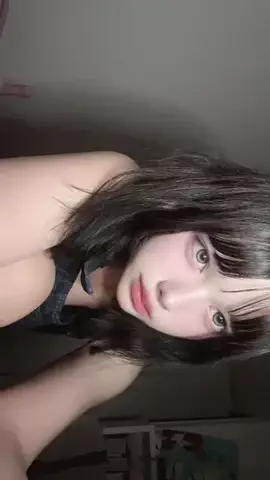 りすのTikTok投稿