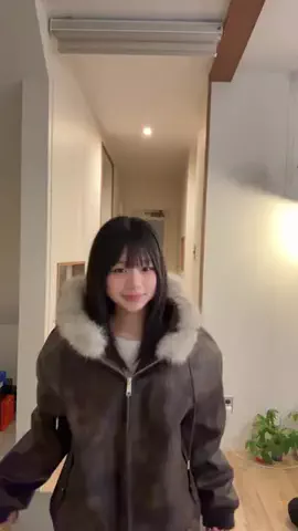 ろはのTikTok投稿