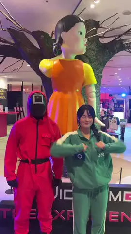 れねですのTikTok投稿