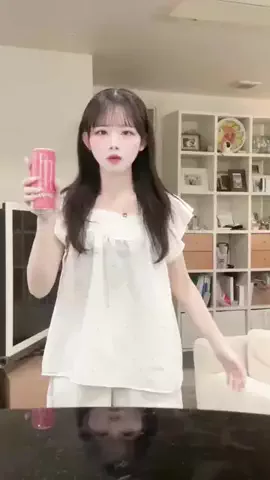 りぃちゃん(主人公)のTikTok投稿