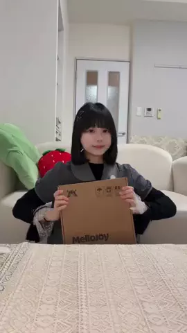 瑚苓/これれのTikTok投稿