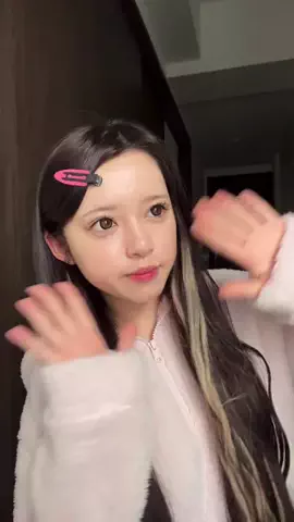 うなぴーのTikTok投稿