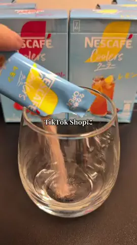よしのぶのTikTok投稿
