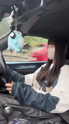 たけりなのTikTok投稿